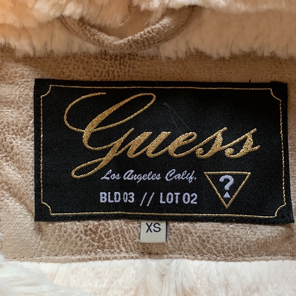 Guess XS (almost vintage now, bought in the early 2000s) shearling lined vest. - Picture 3 of 4